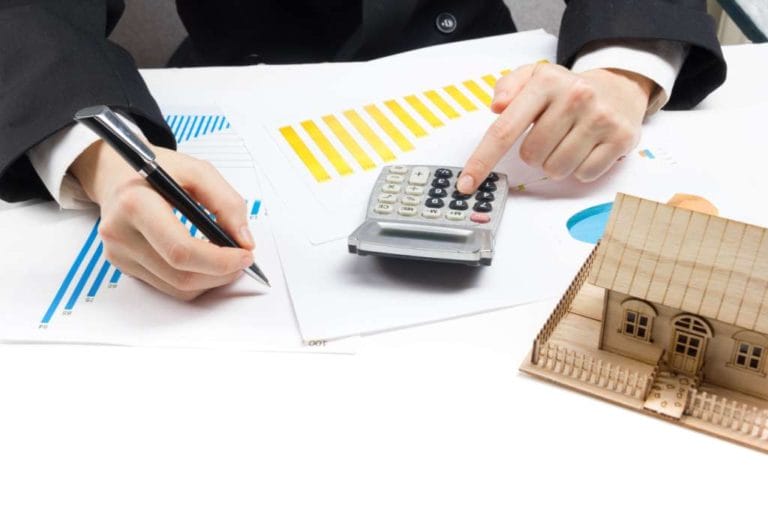 8 Things to Keep in Mind Regarding Cost While Buying a House
