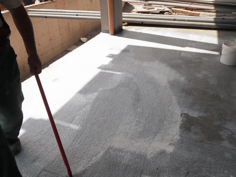 Applying the Concrete Bonding Agent