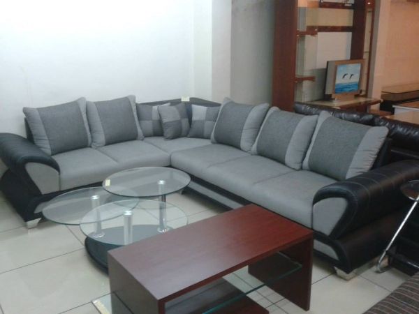 Sofa – Center Table