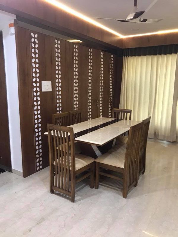 Dining Room – Table