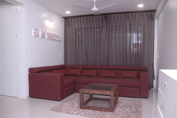 Sofa – Center Table