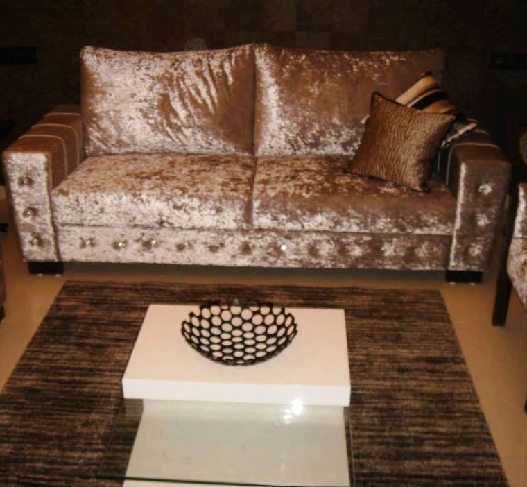 Sofa – Center Table