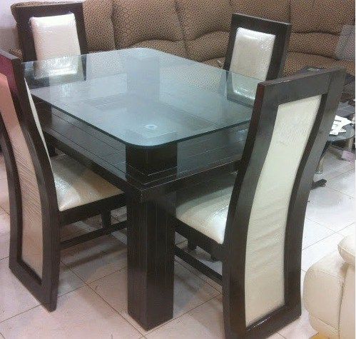 Dining Room – Table