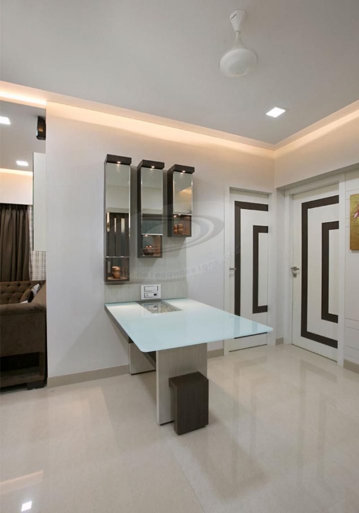 Dining Room – Table