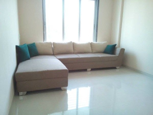 Sofa – Center Table