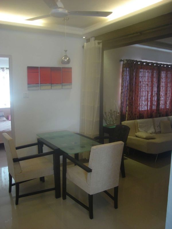 Dining Room – Table