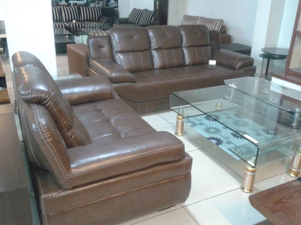 Sofa – Center Table