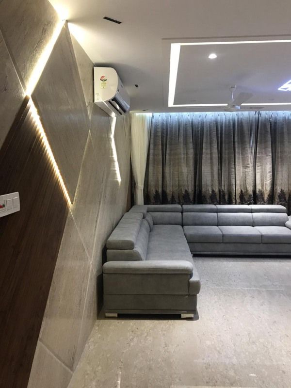 Sofa – Center Table