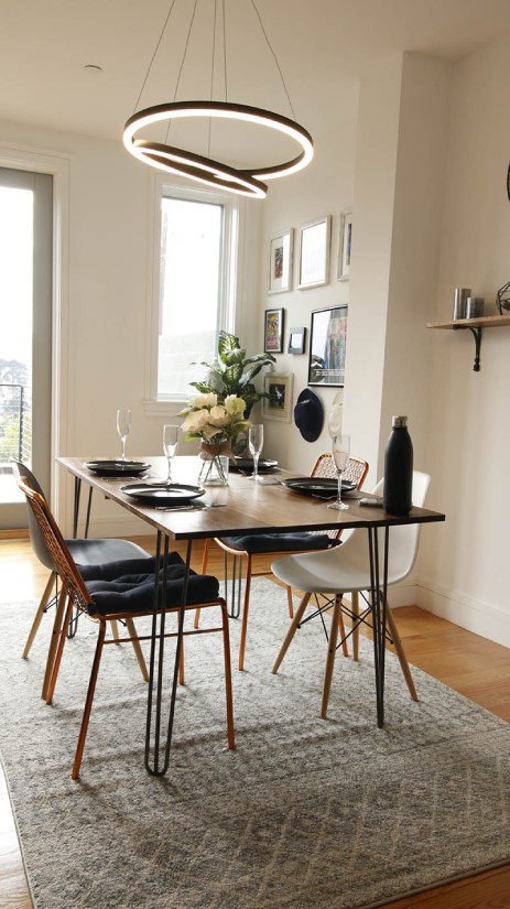 Dining Room – Table