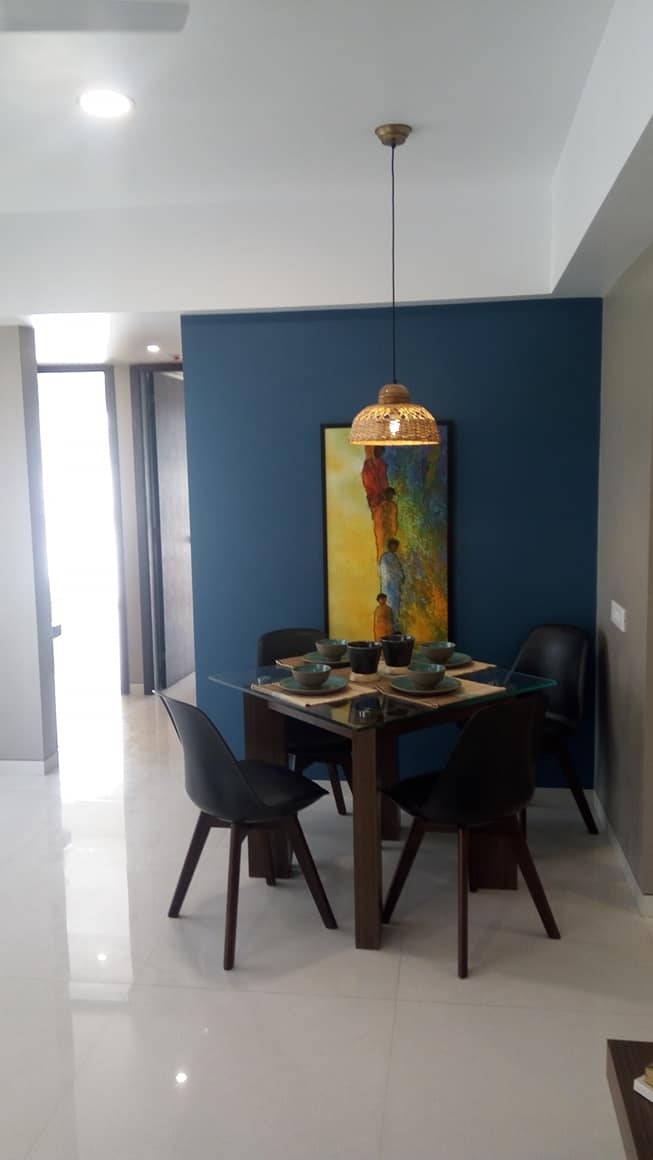 Dining Room – Table