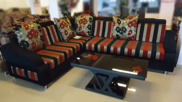 Sofa – Center Table