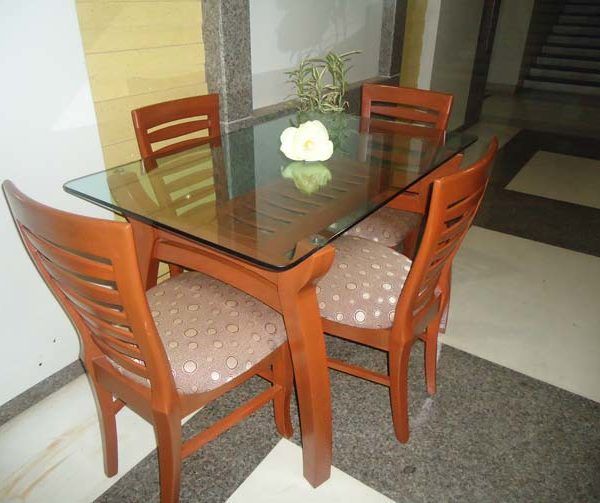 Dining Room – Table