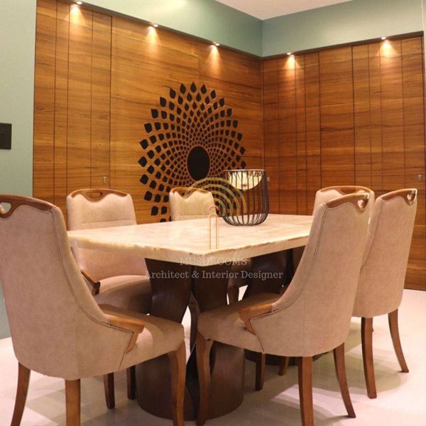 Dining Room – Table