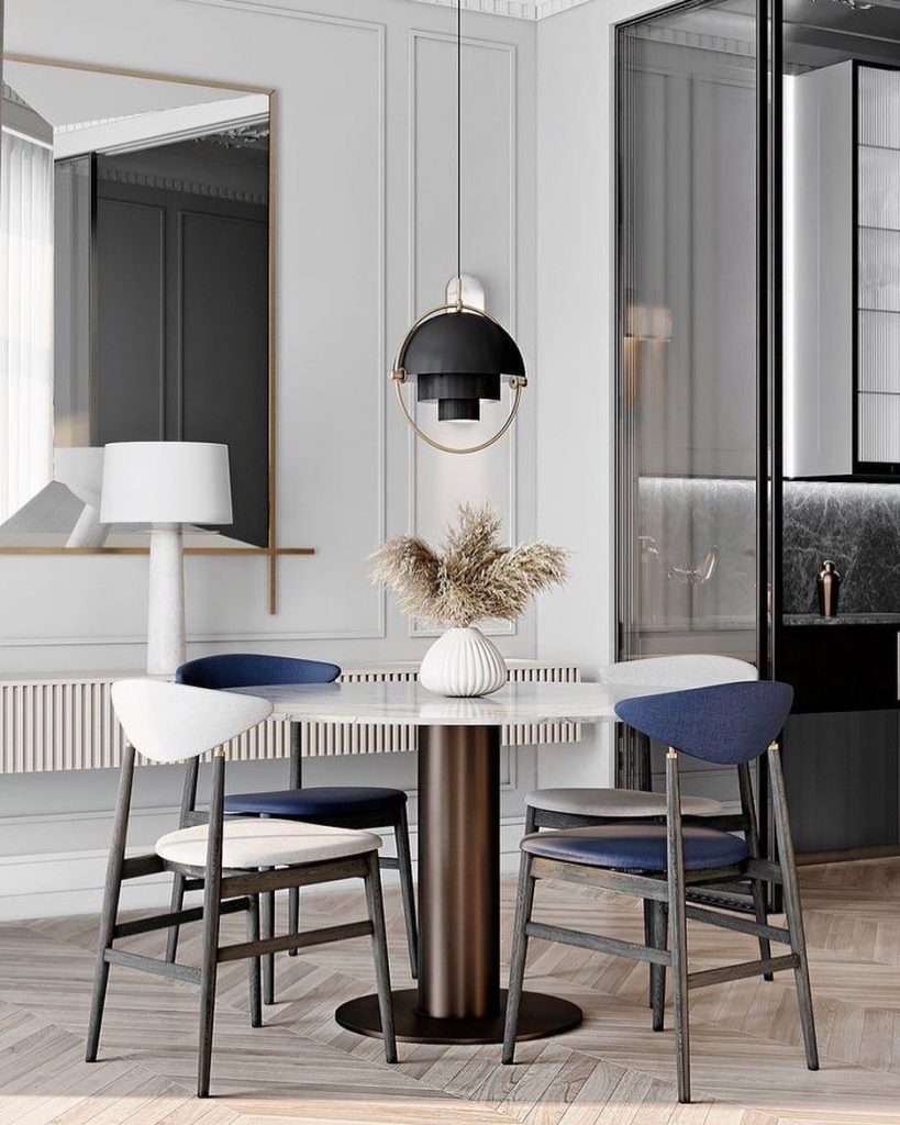 Dining Room – Table