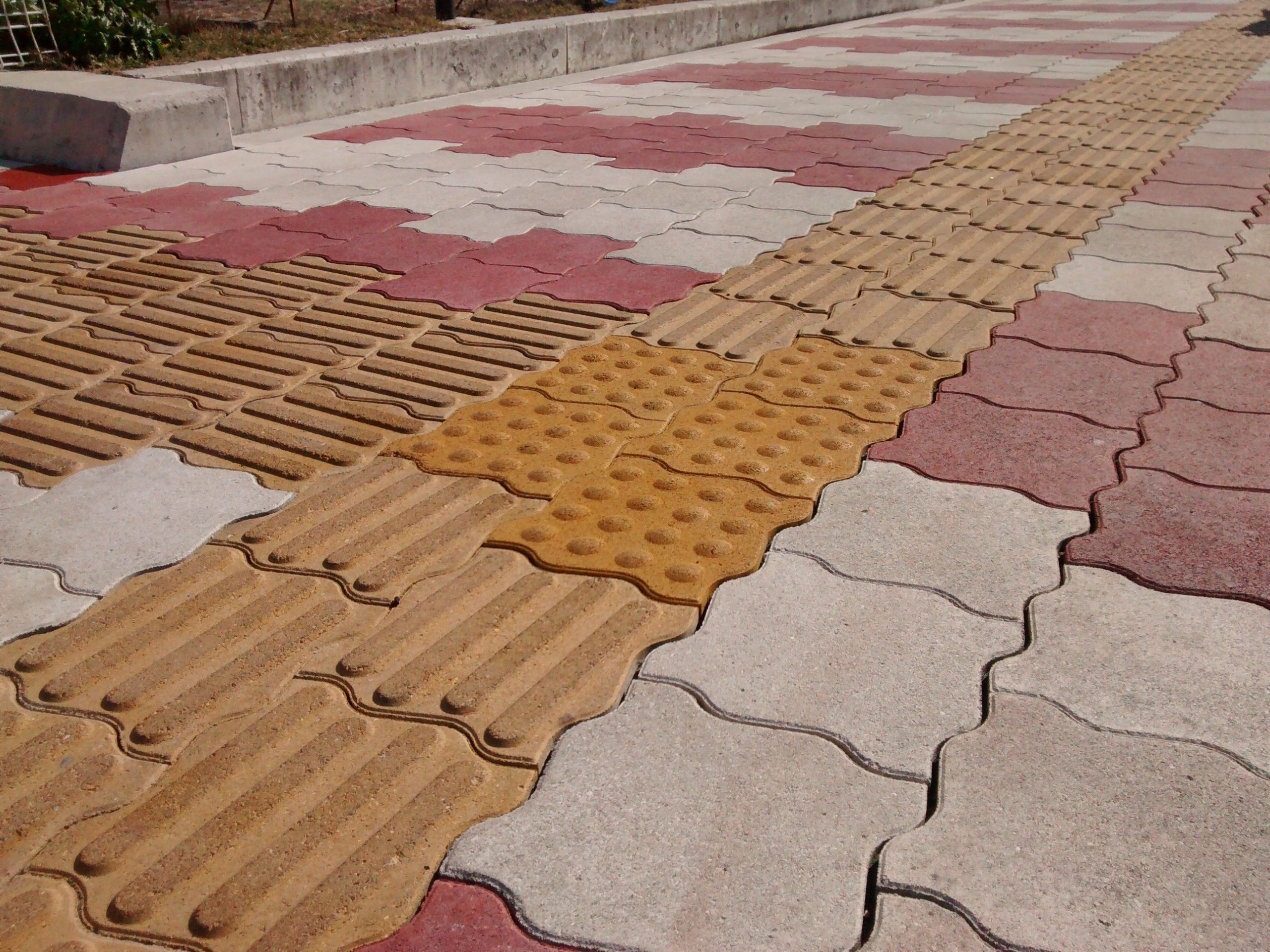 Reflective Rubber Mold Pavers