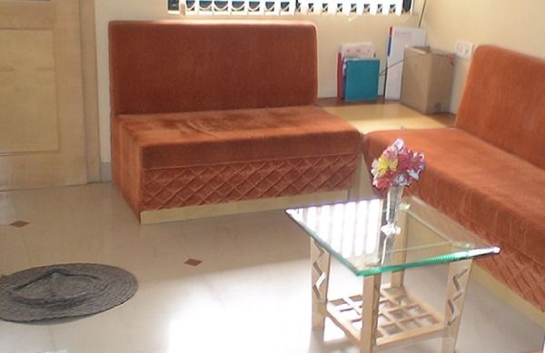 Sofa – Center Table