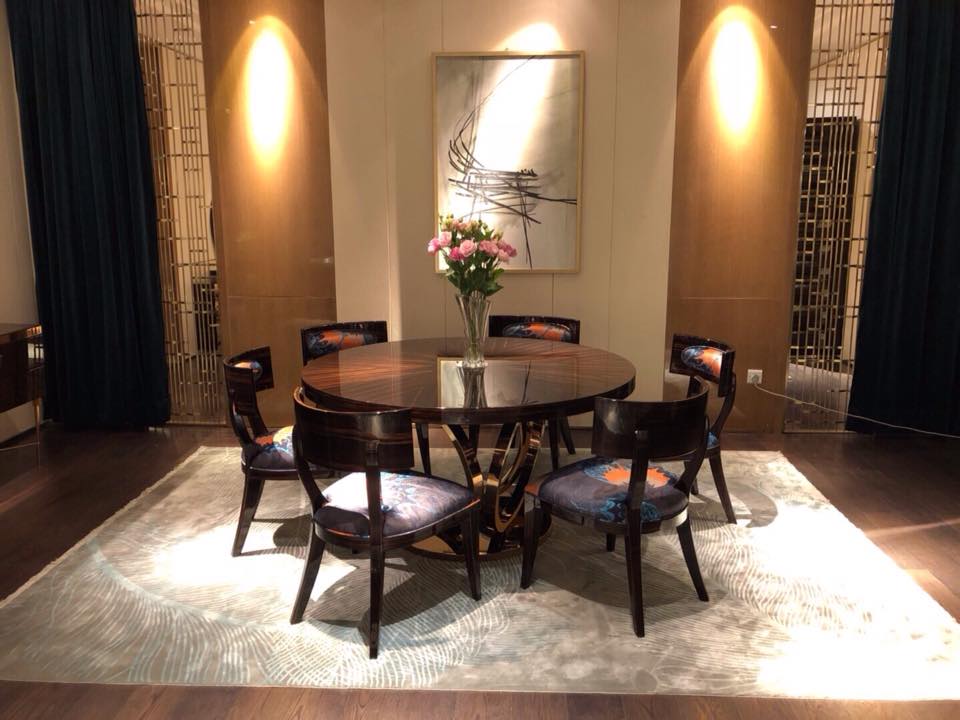 Dining Room – Table