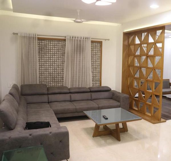 Sofa – Center Table