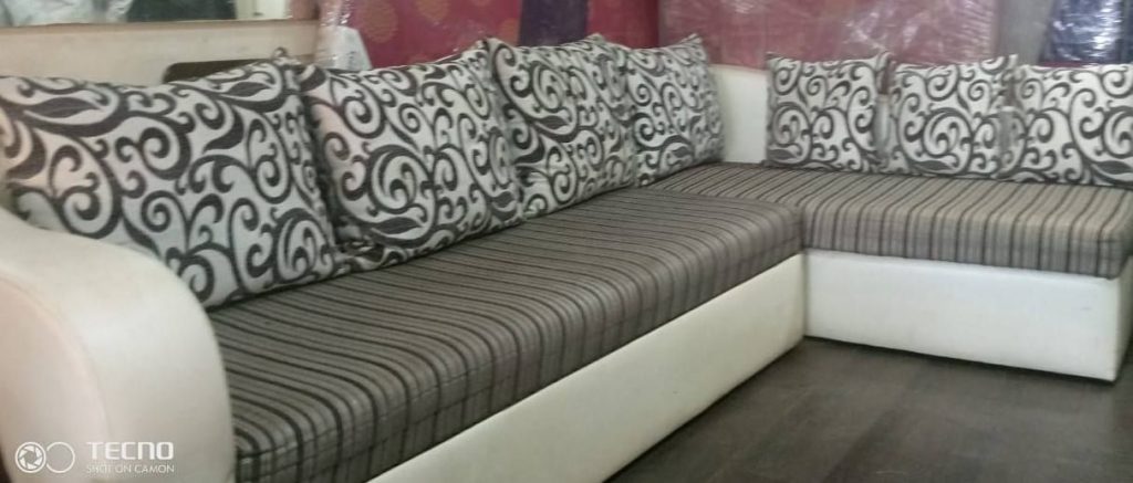Sofa – Center Table