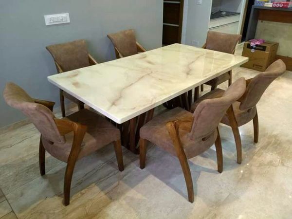Dining Room – Table