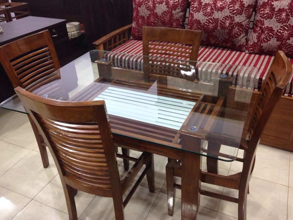 Dining Room – Table