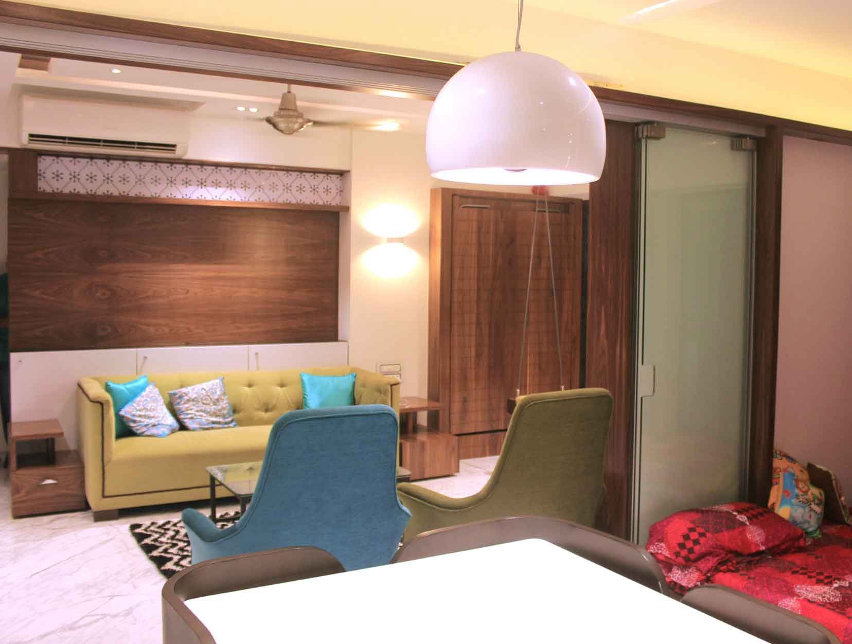 Sofa – Center Table