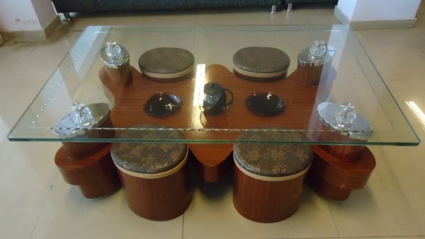 Sofa – Center Table