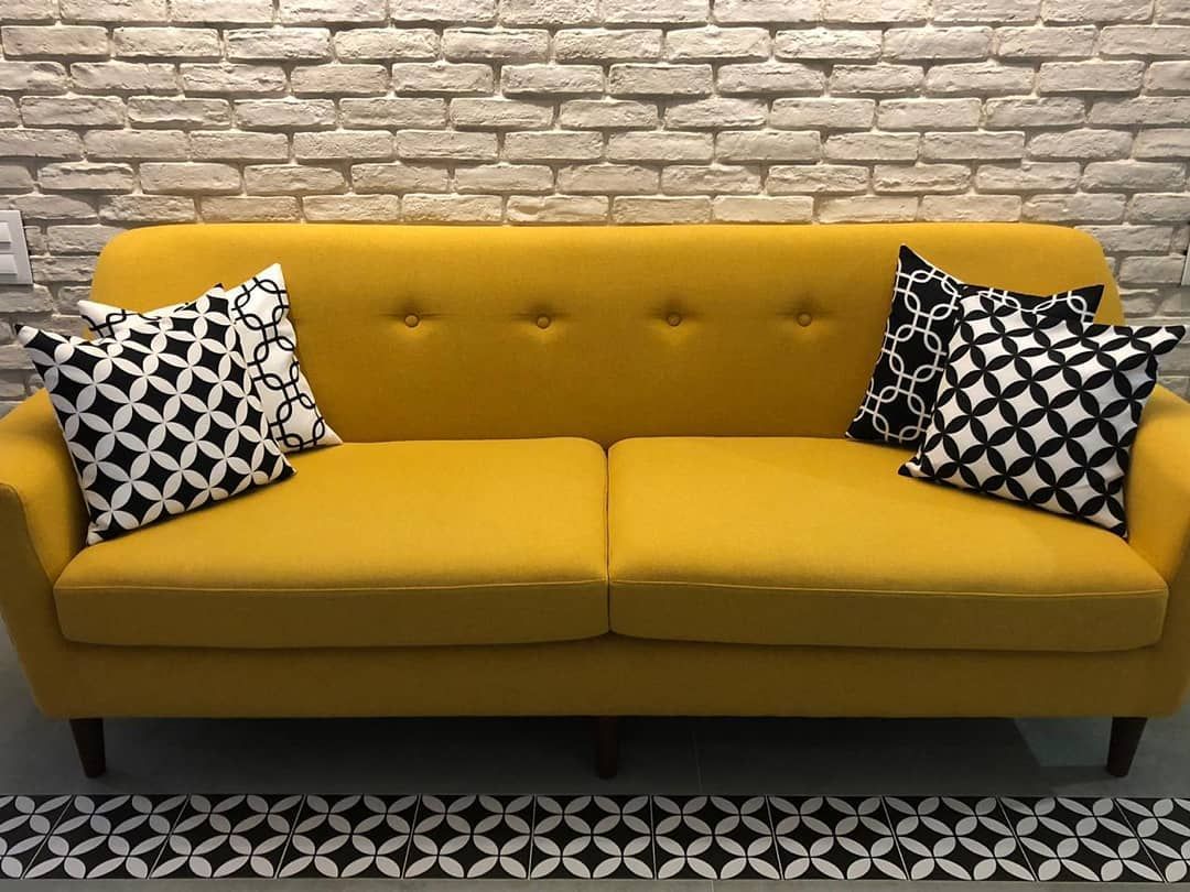 Sofa – Center Table