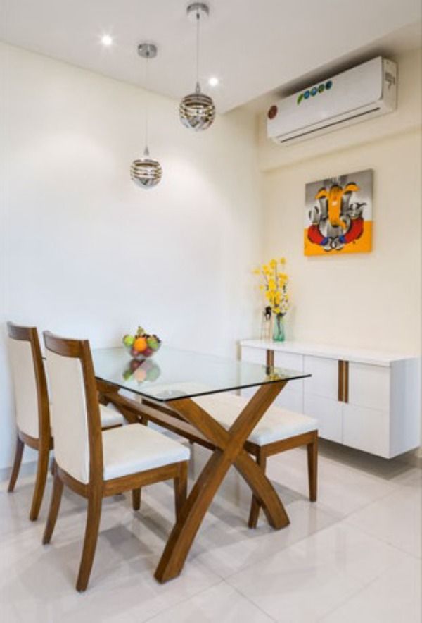 Dining Room – Table