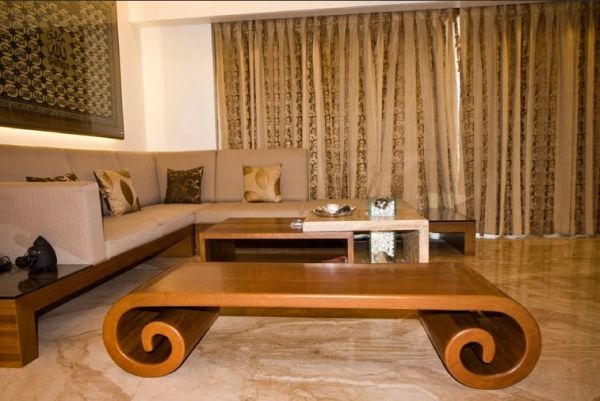 Sofa – Center Table