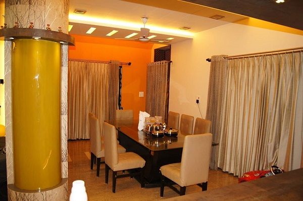 Dining Room – Table