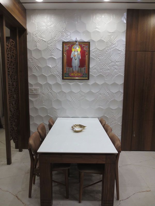 Dining Room – Table