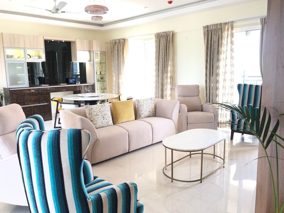 Sofa – Center Table