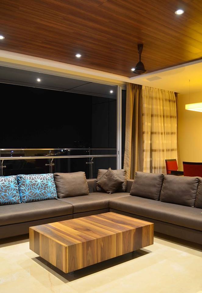 Sofa – Center Table