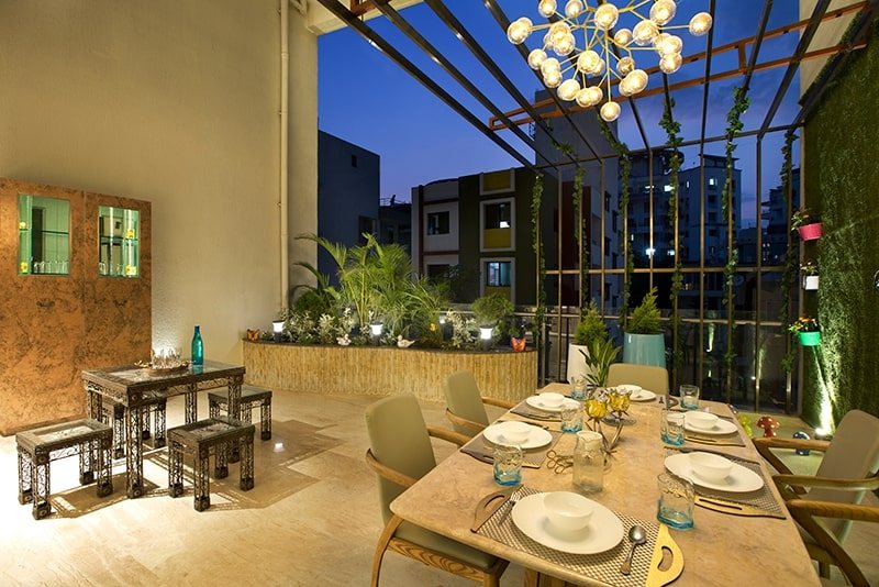 Dining Room – Table