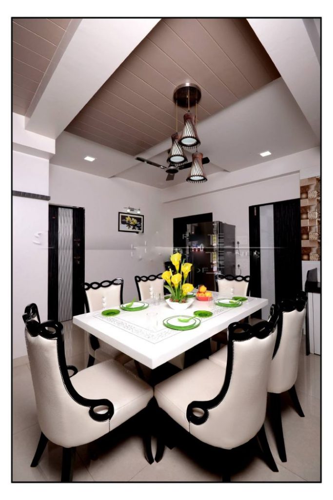 Dining Room – Table
