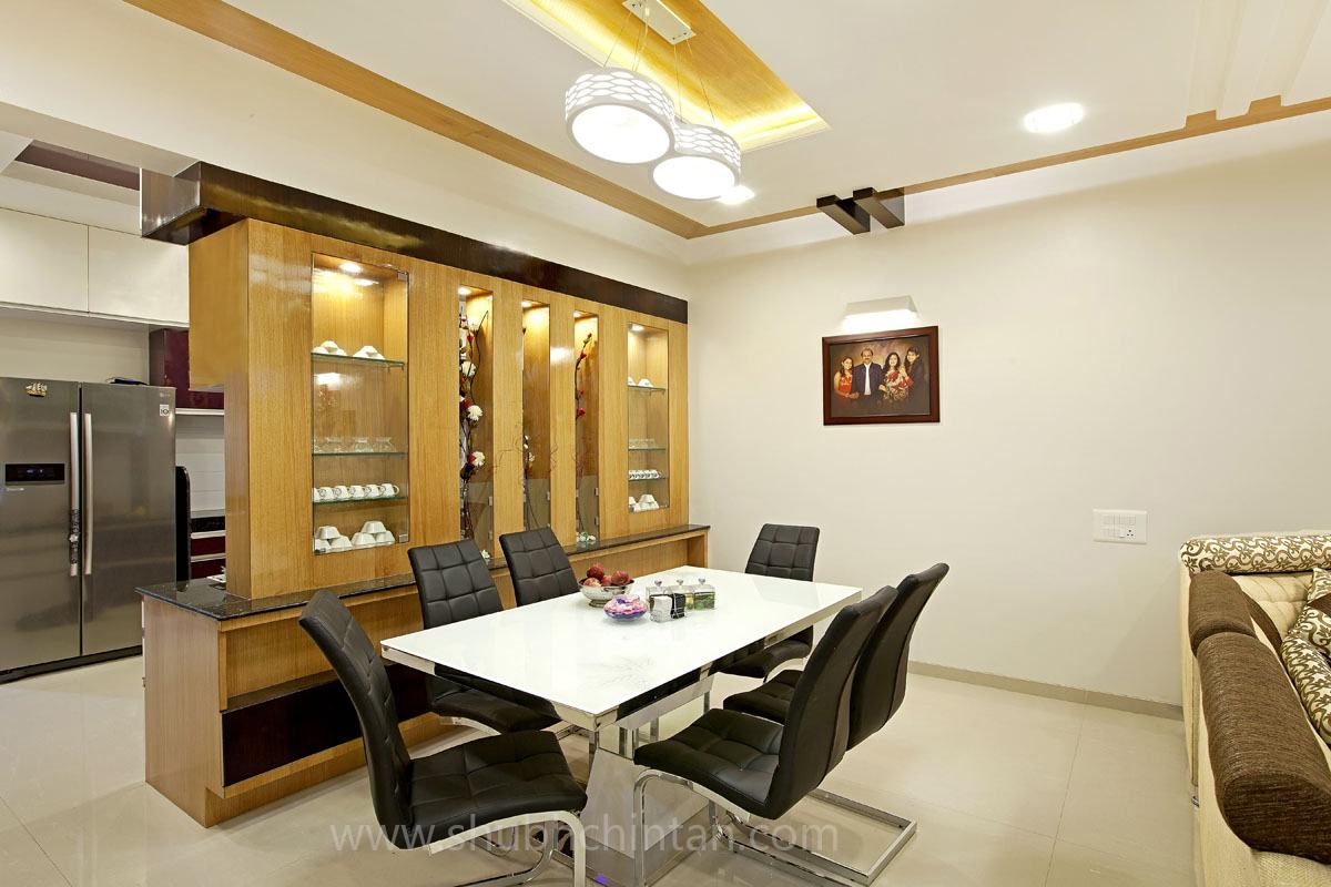 Dining-Room-accommodating-6-Seater-Stainless-Steel-Dining-Table