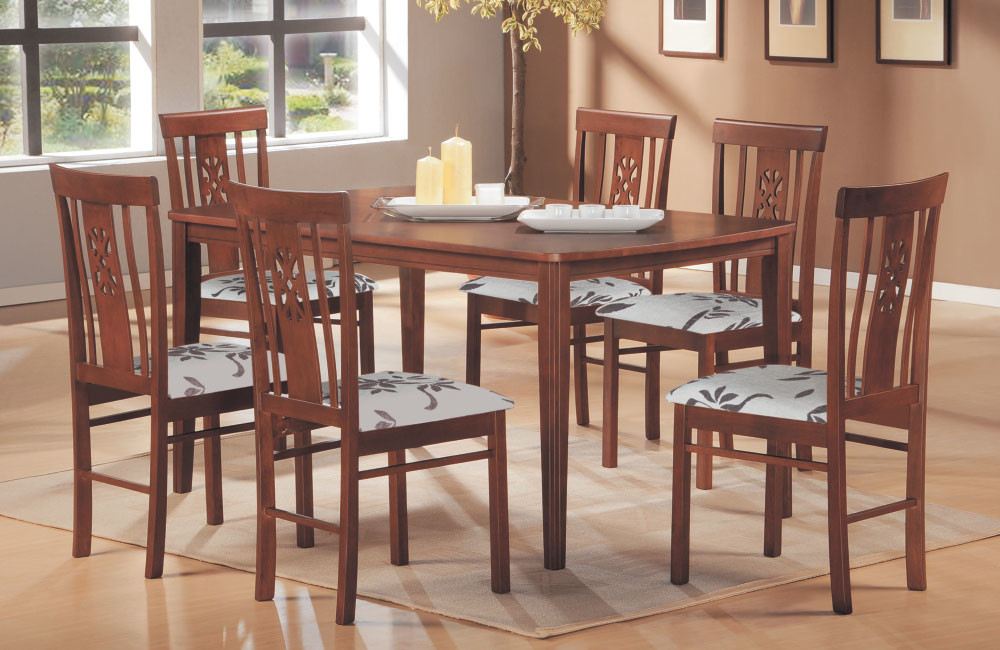 Dining Room – Table