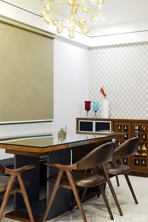 Dining Room – Table