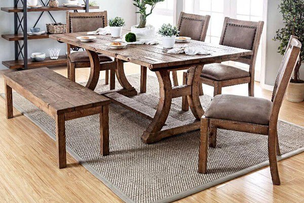 Dining Room – Table
