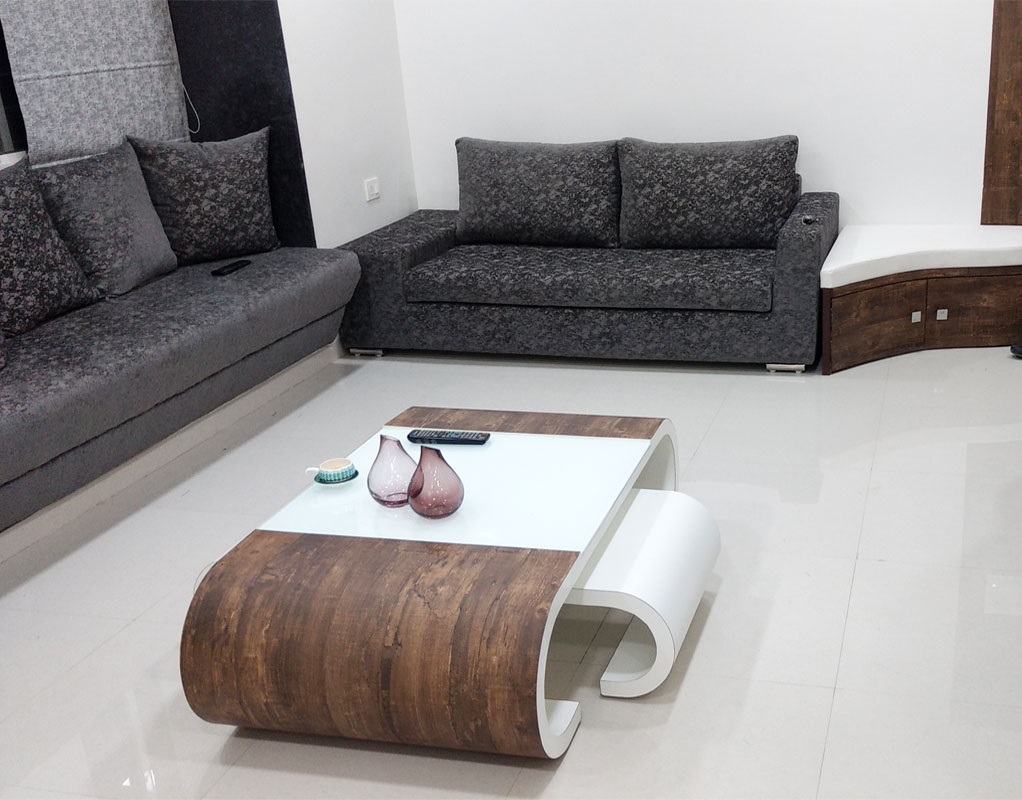 Sofa – Center Table