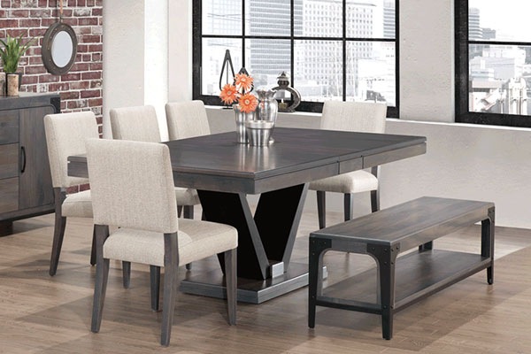 Dining Room – Table