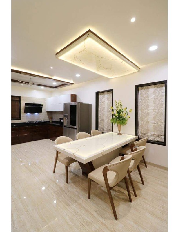 Dining Room – Table