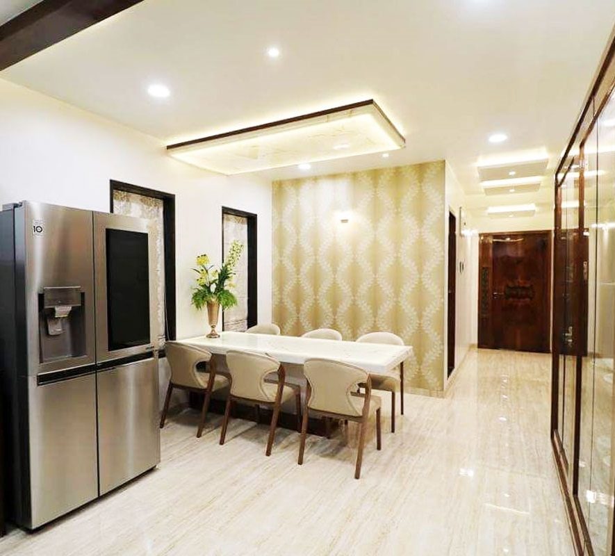 Dining Room – Table