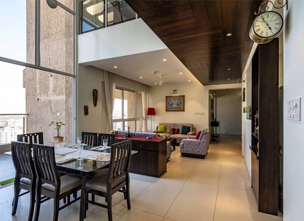 Dining Room – Table