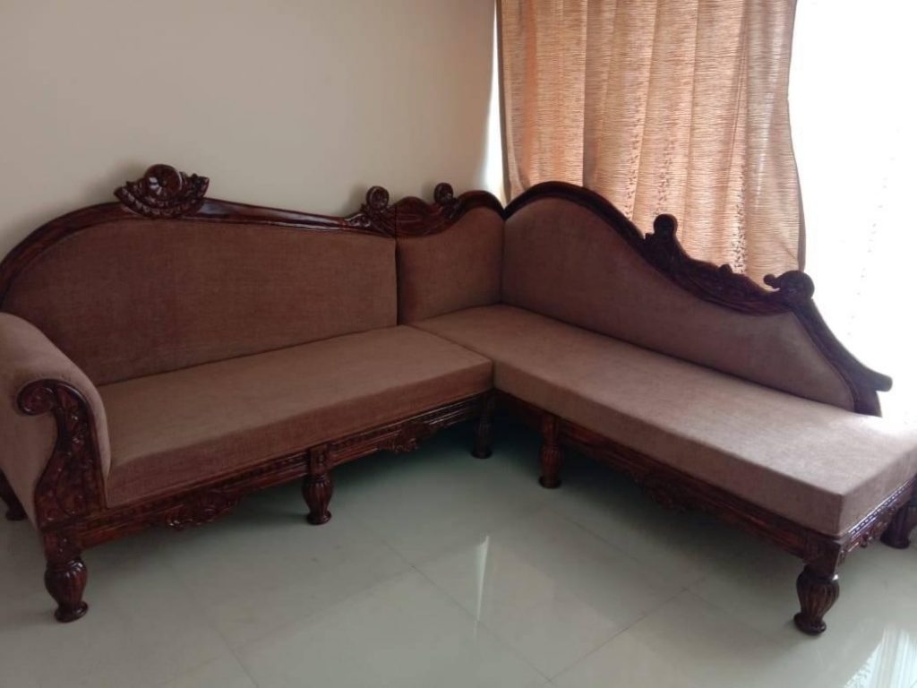 Sofa – Center Table