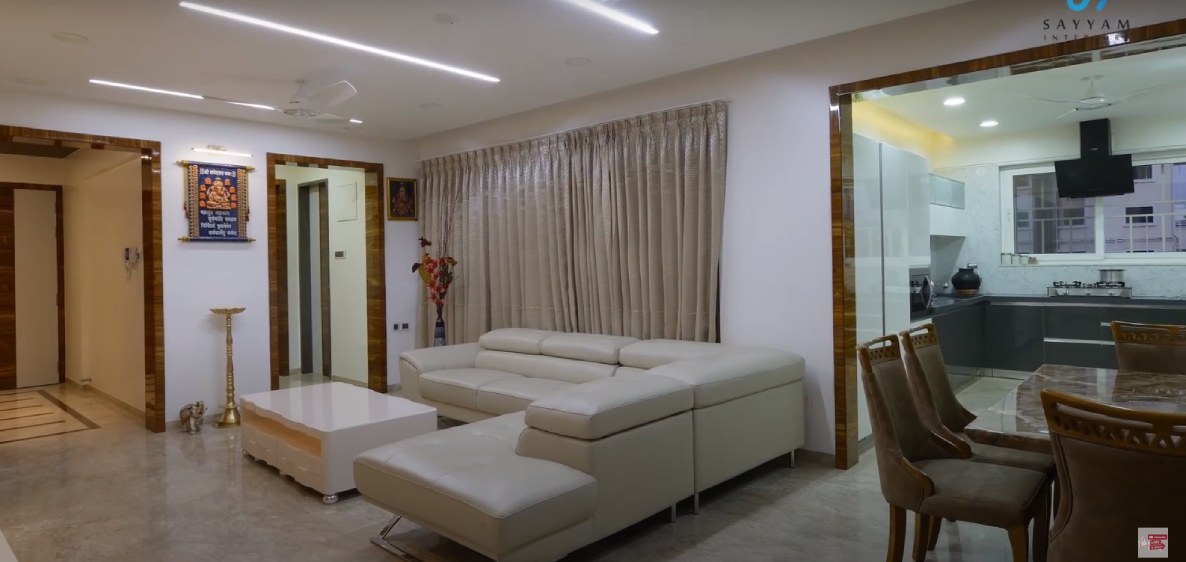 Sofa – Center Table