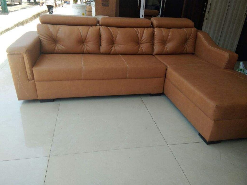 Sofa – Center Table