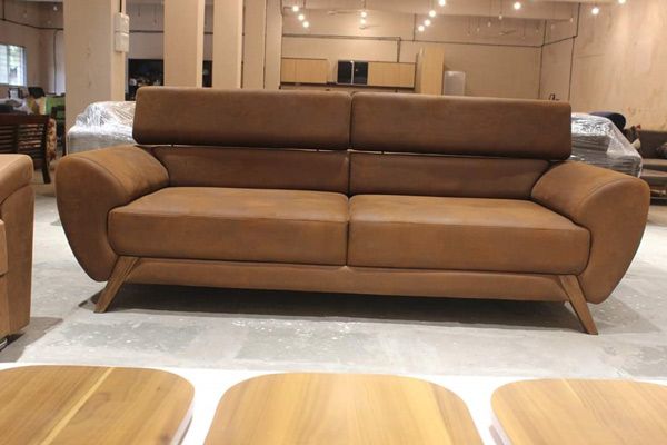 Sofa – Center Table