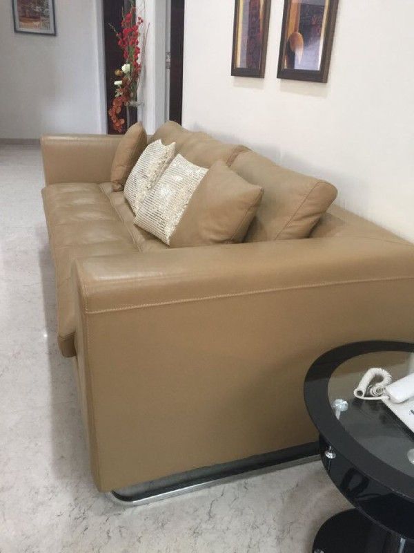Sofa – Center Table